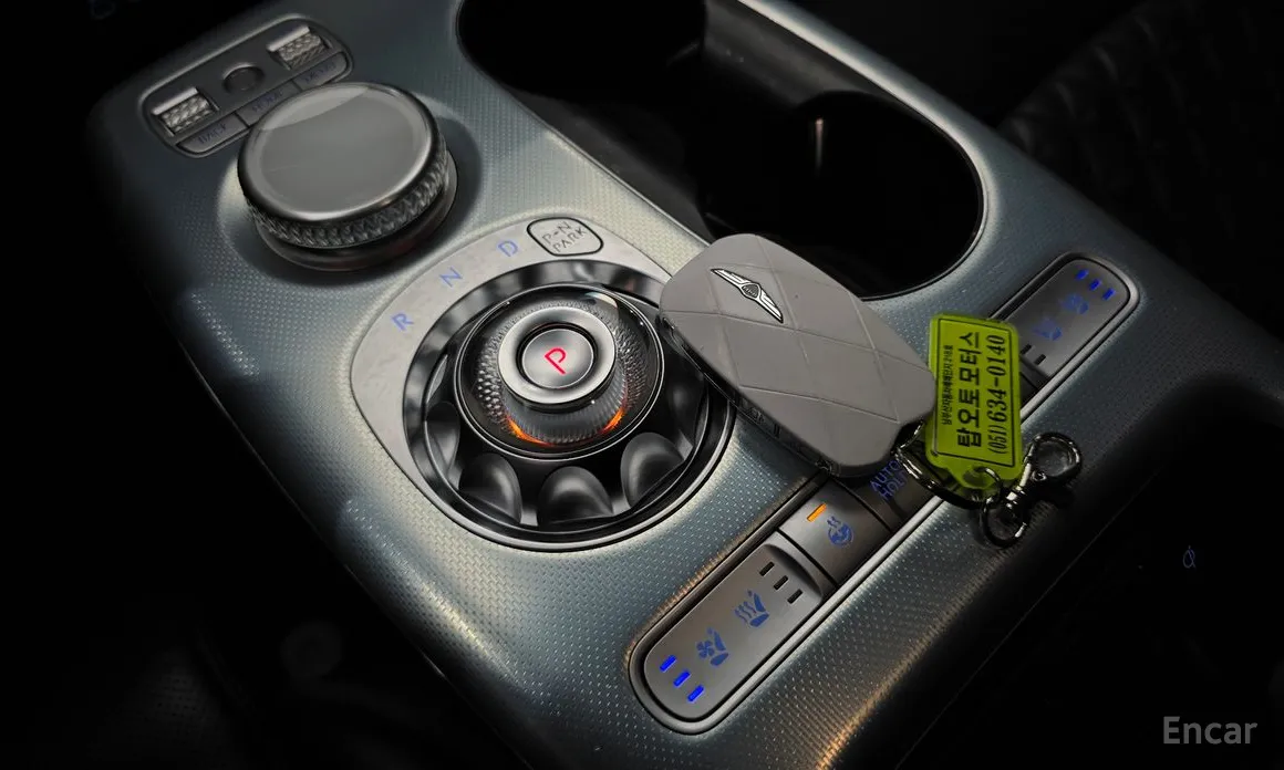 Фото 9 - Genesis GV60