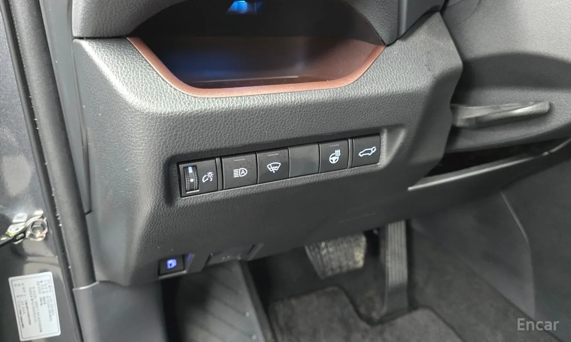 Фото 17 - Toyota RAV4