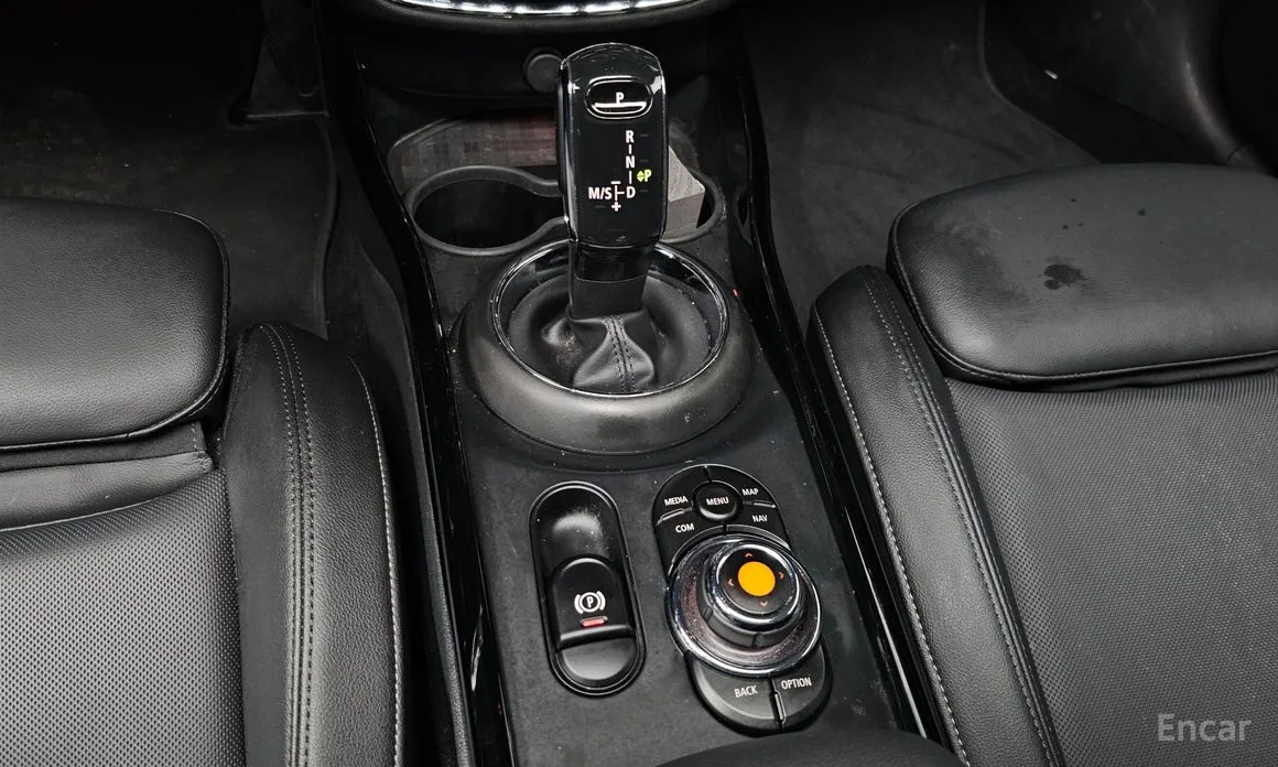 Фото 9 - Mini Clubman