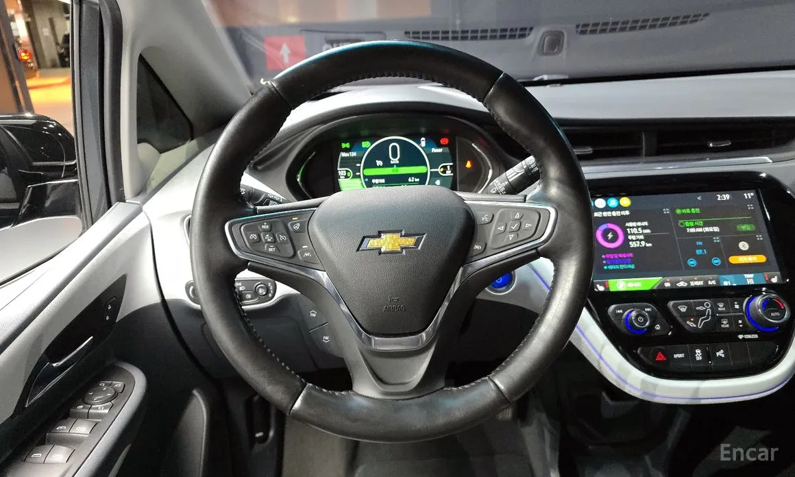 Фото 13 - Chevrolet Bolt EV