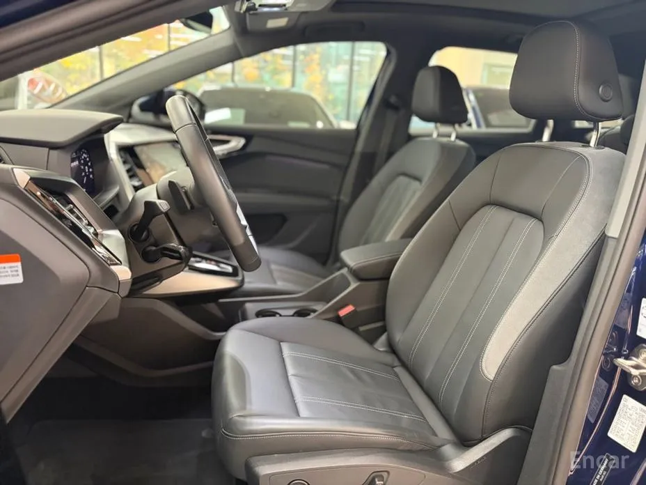 Фото 10 - Audi Q4 e-tron