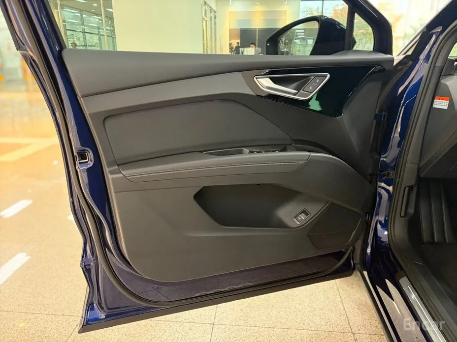 Фото 18 - Audi Q4 e-tron