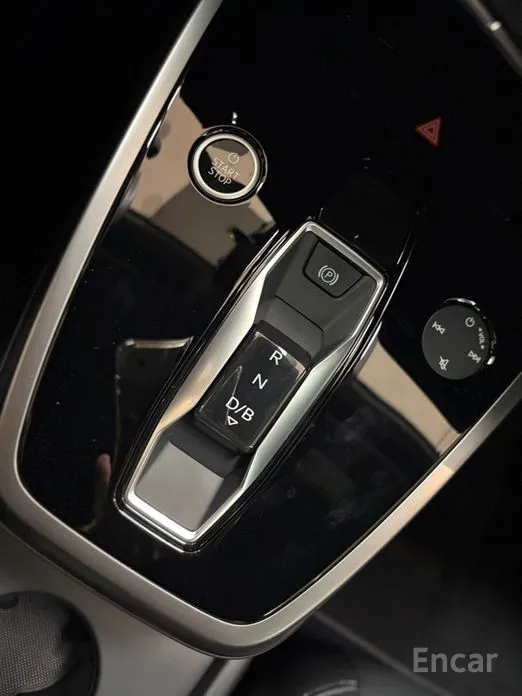 Фото 9 - Audi Q4 e-tron