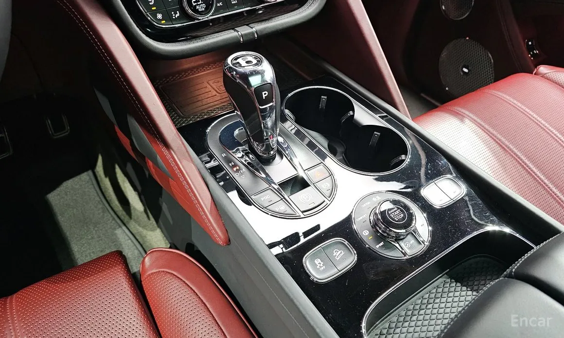 Фото 9 - Bentley Bentayga