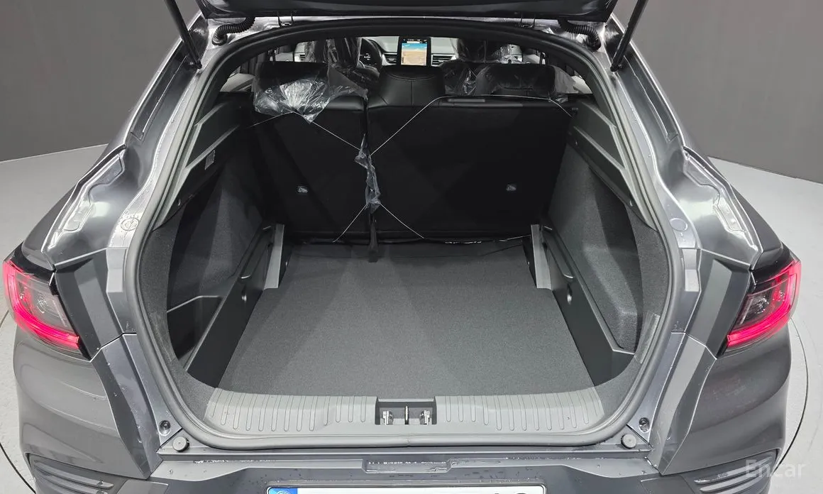 Фото 20 - Renault Arkana