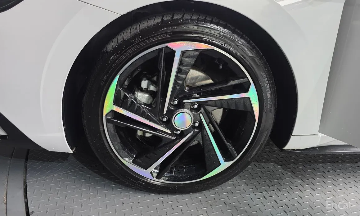 Photo 5 - Hyundai Avante