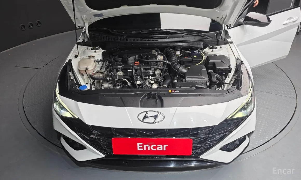 Photo 6 - Hyundai Avante