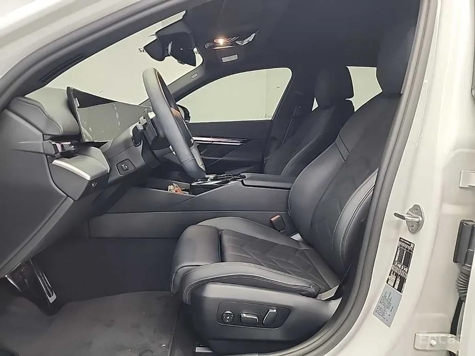 Фото 11 - BMW 5 Series