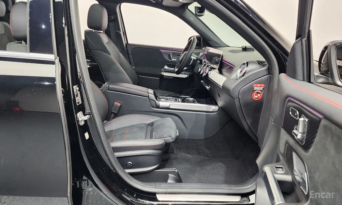 Фото 11 - Mercedes-Benz GLB-Class