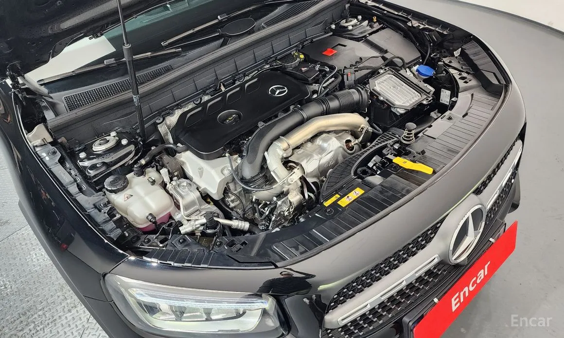 Фото 6 - Mercedes-Benz GLB-Class