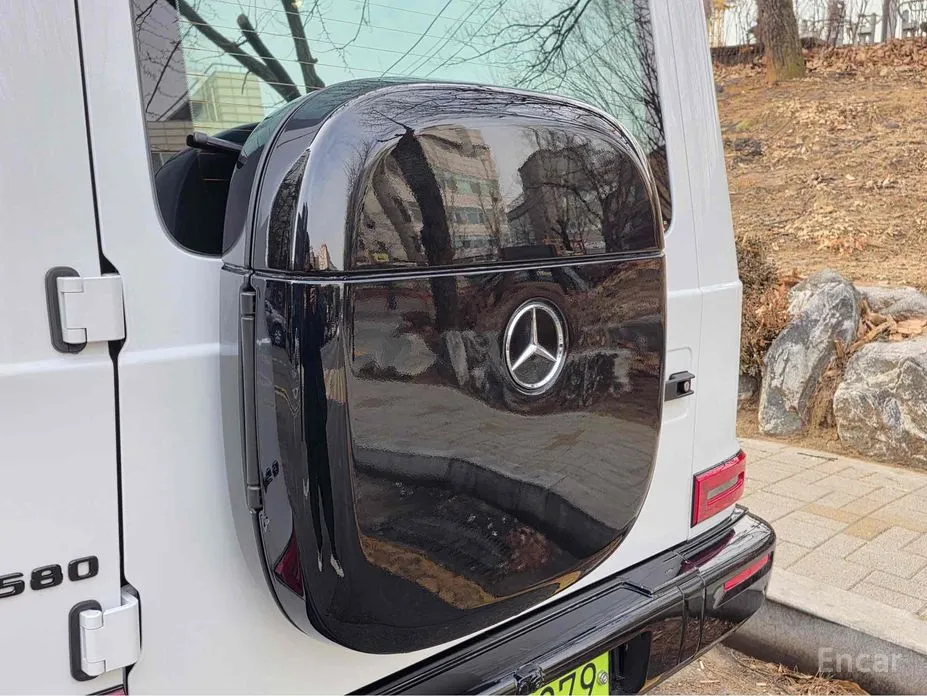 Фото 15 - Mercedes-Benz G-Class