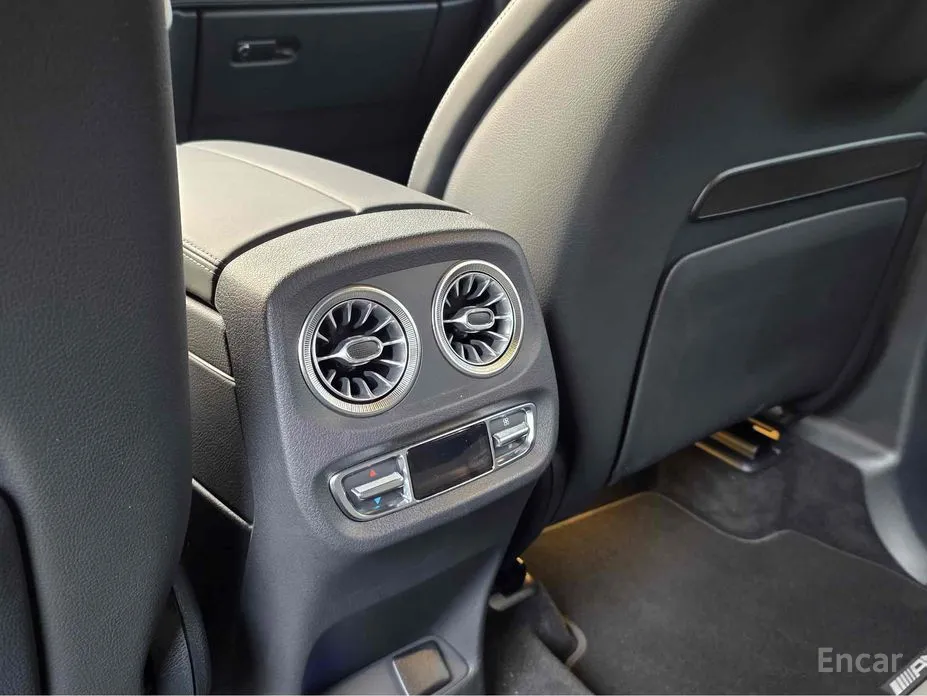 Фото 18 - Mercedes-Benz G-Class