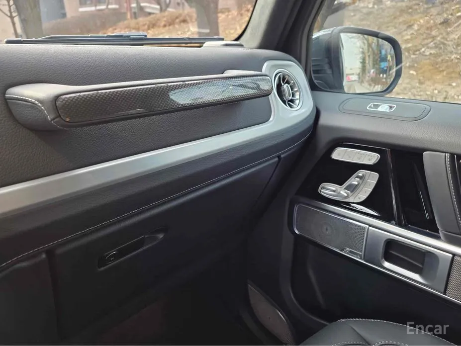 Фото 20 - Mercedes-Benz G-Class