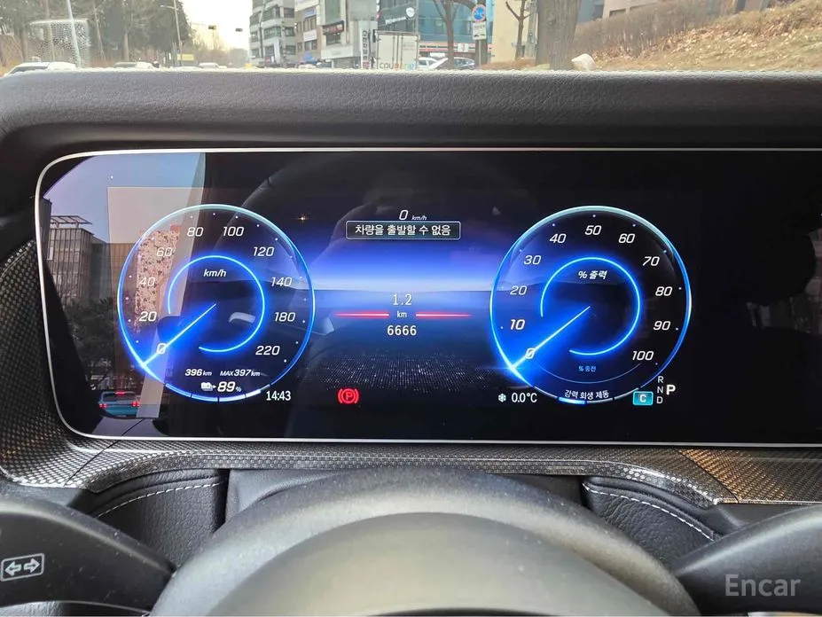 Фото 7 - Mercedes-Benz G-Class