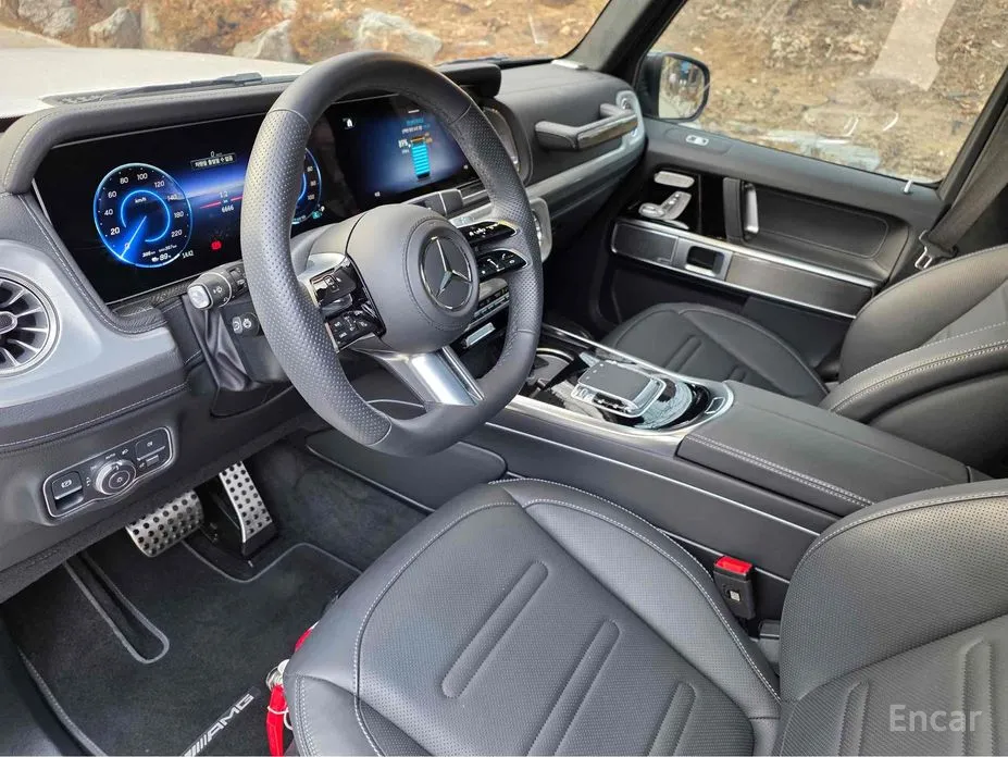 Фото 8 - Mercedes-Benz G-Class