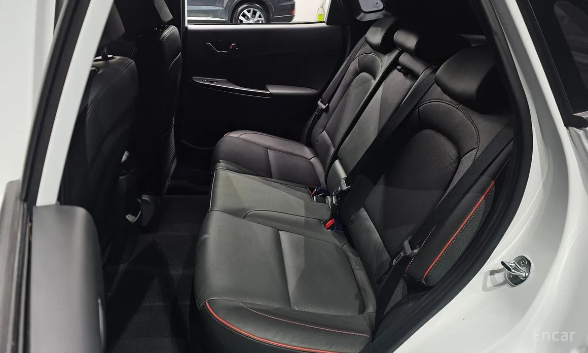 Фото 12 - Hyundai Kona