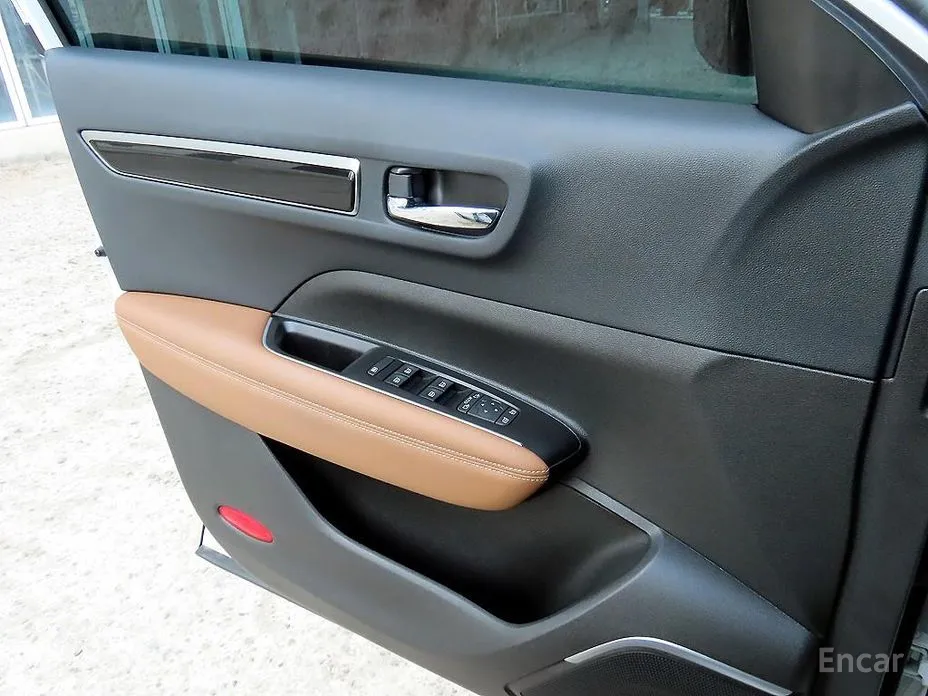 Фото 11 - Renault QM6