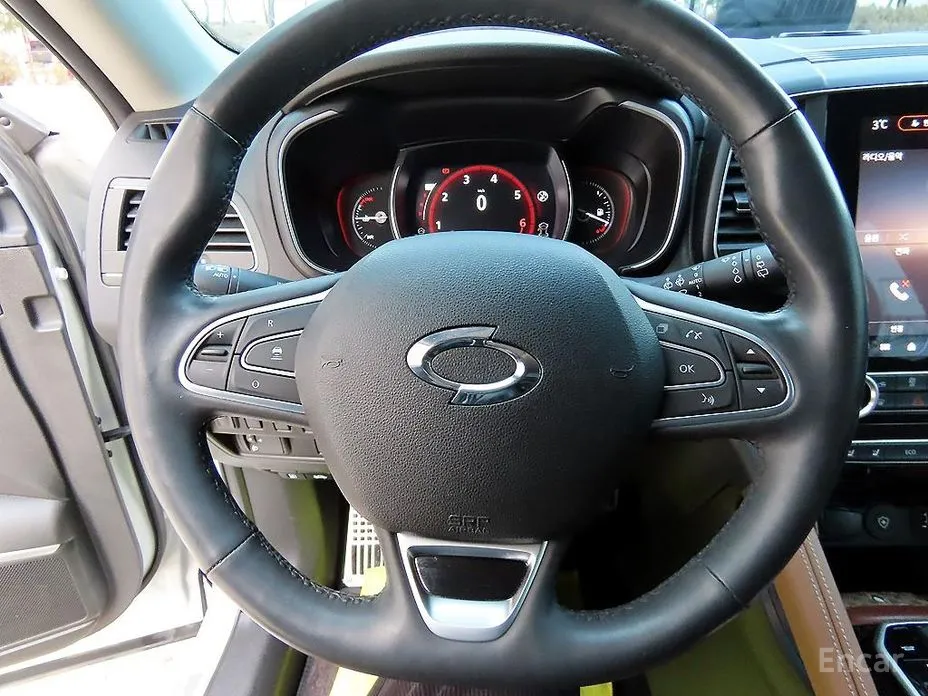 Фото 8 - Renault QM6