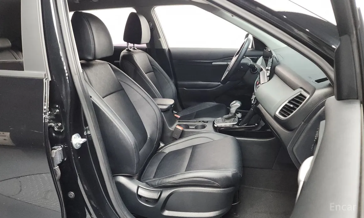 Фото 11 - Kia Seltos