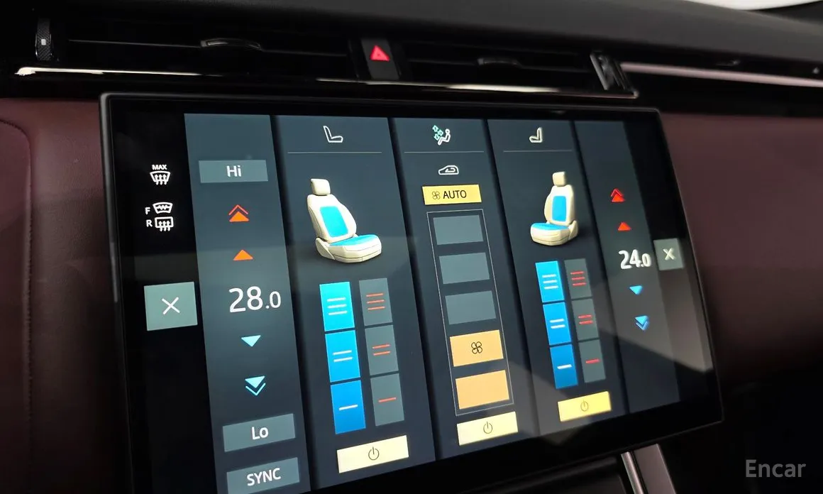 Фото 16 - Land Rover Range Rover Velar