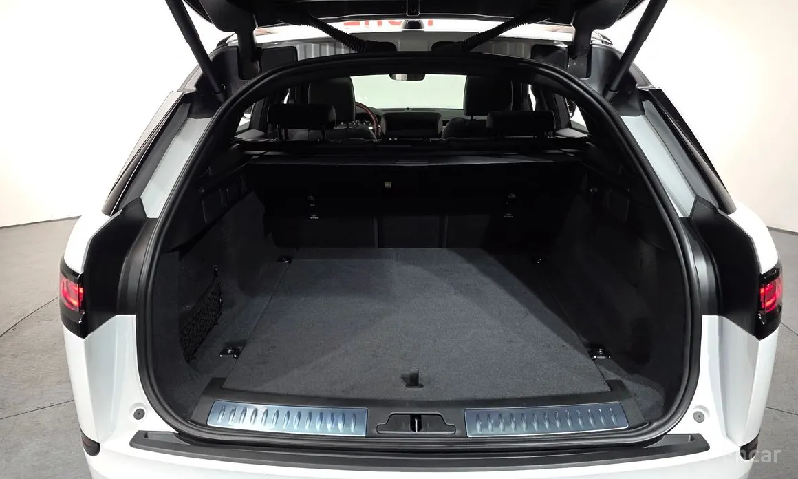 Фото 20 - Land Rover Range Rover Velar