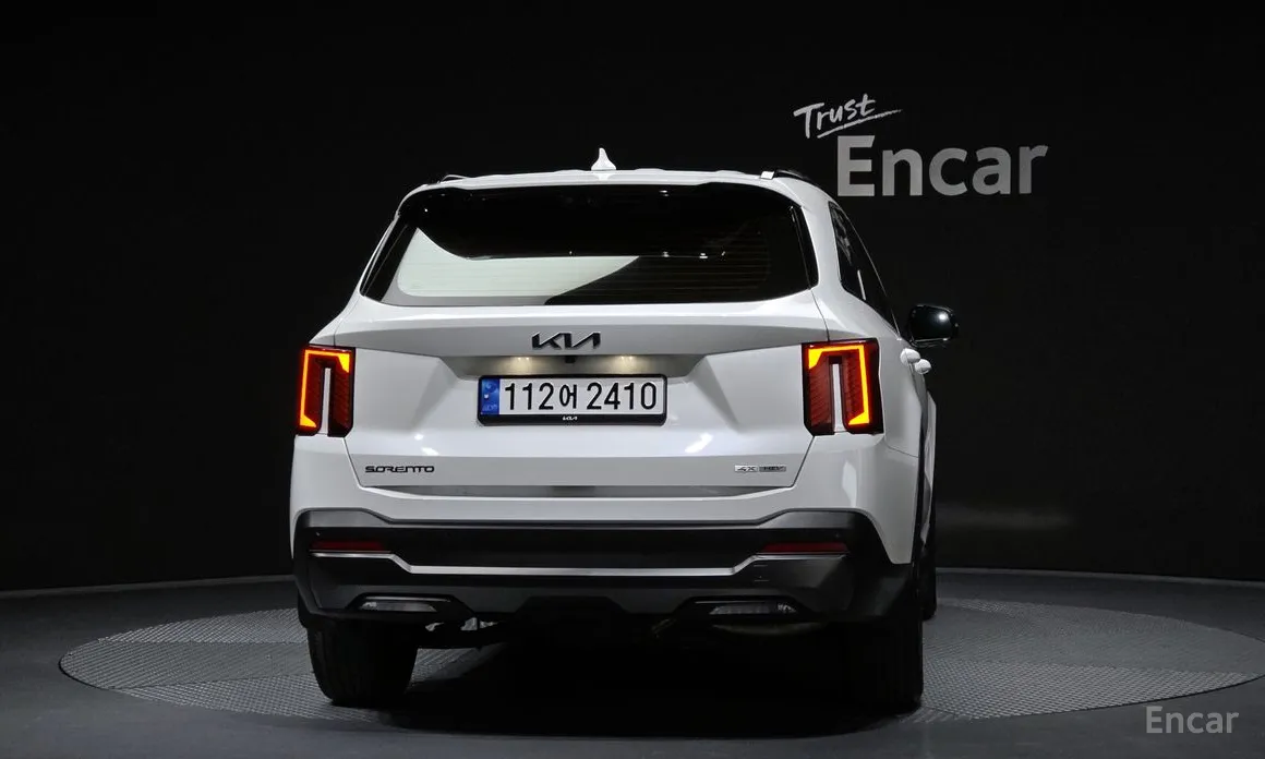 Фото 4 - Kia Sorento