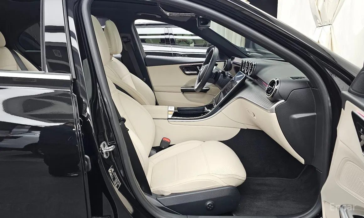 Фото 11 - Mercedes-Benz C-Class