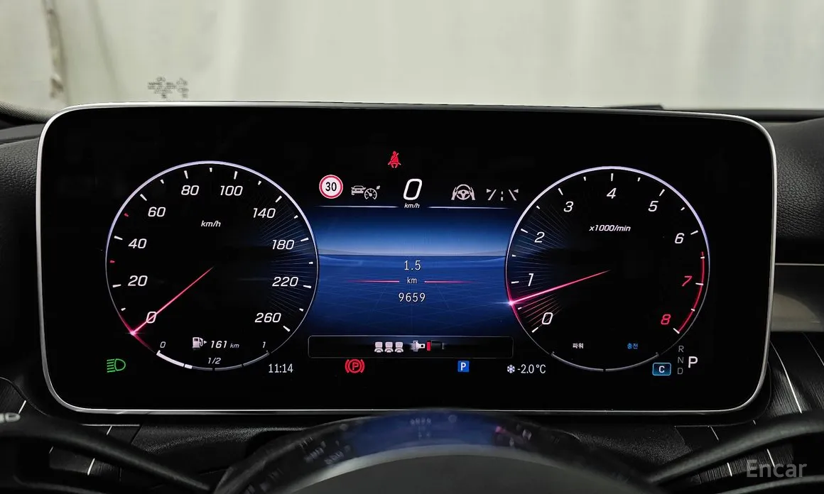 Фото 8 - Mercedes-Benz C-Class