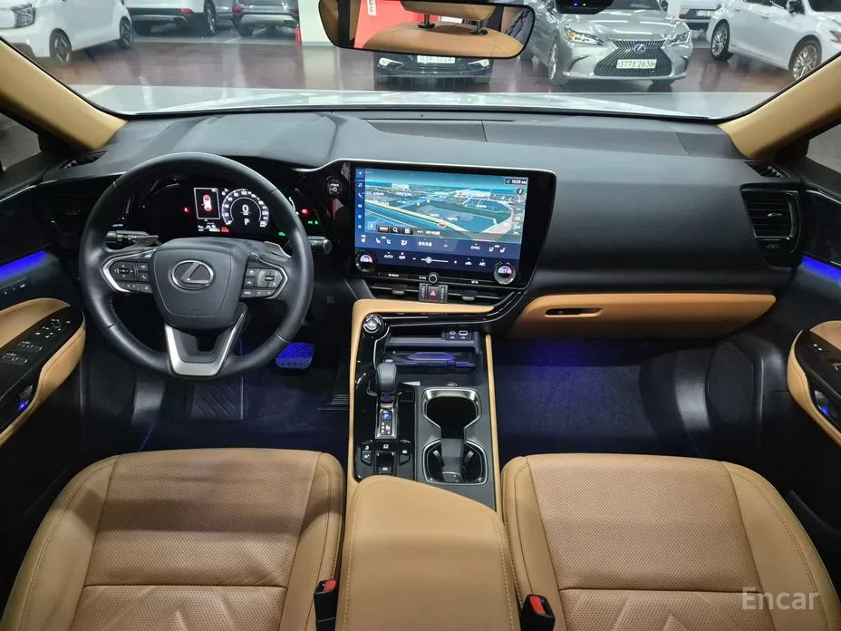 Фото 7 - Lexus NX