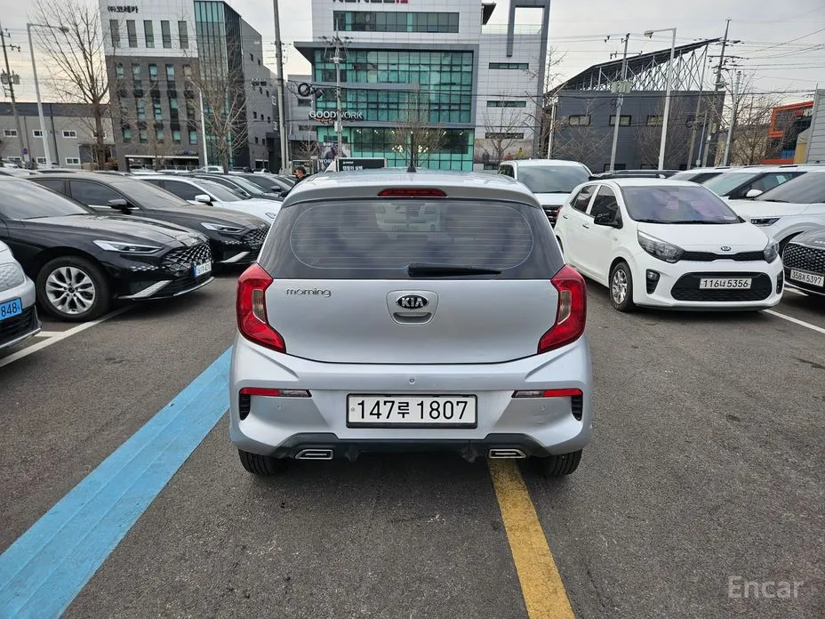 Фото 3 - Kia Morning