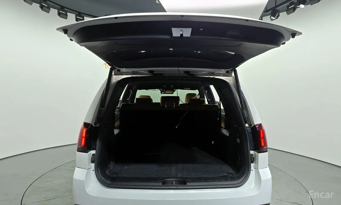 Фото 20 - Kia Mohave