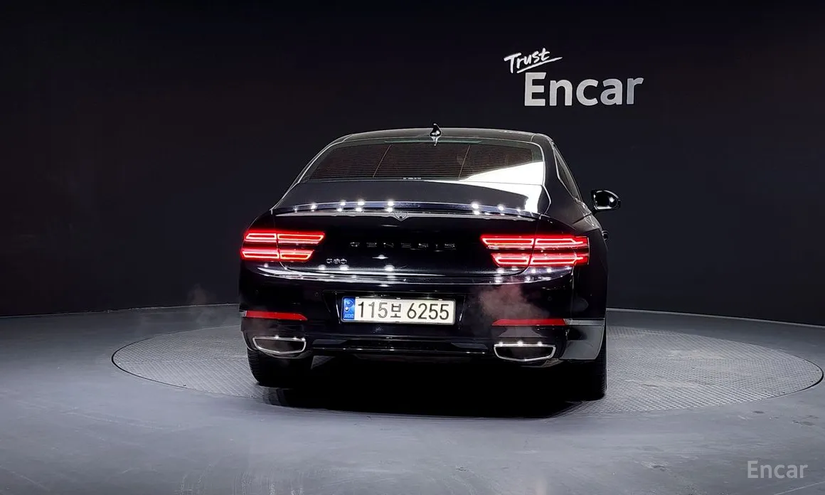 Фото 4 - Genesis G80