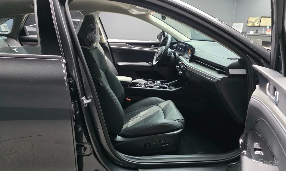 Фото 11 - Kia K5