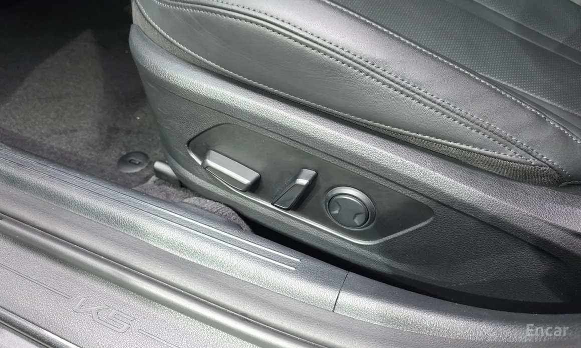 Фото 19 - Kia K5