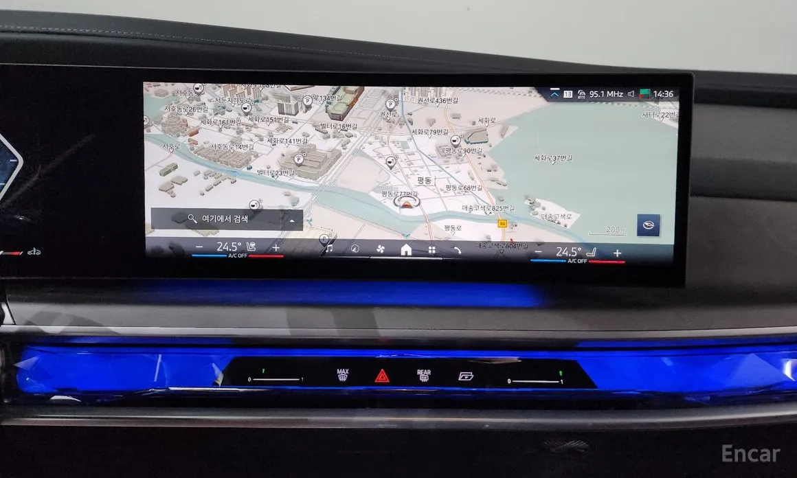 Фото 14 - BMW 7 Series