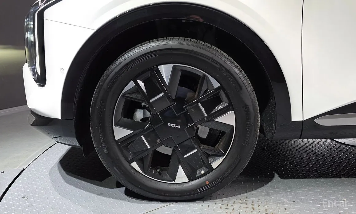 Фото 5 - Kia Sportage