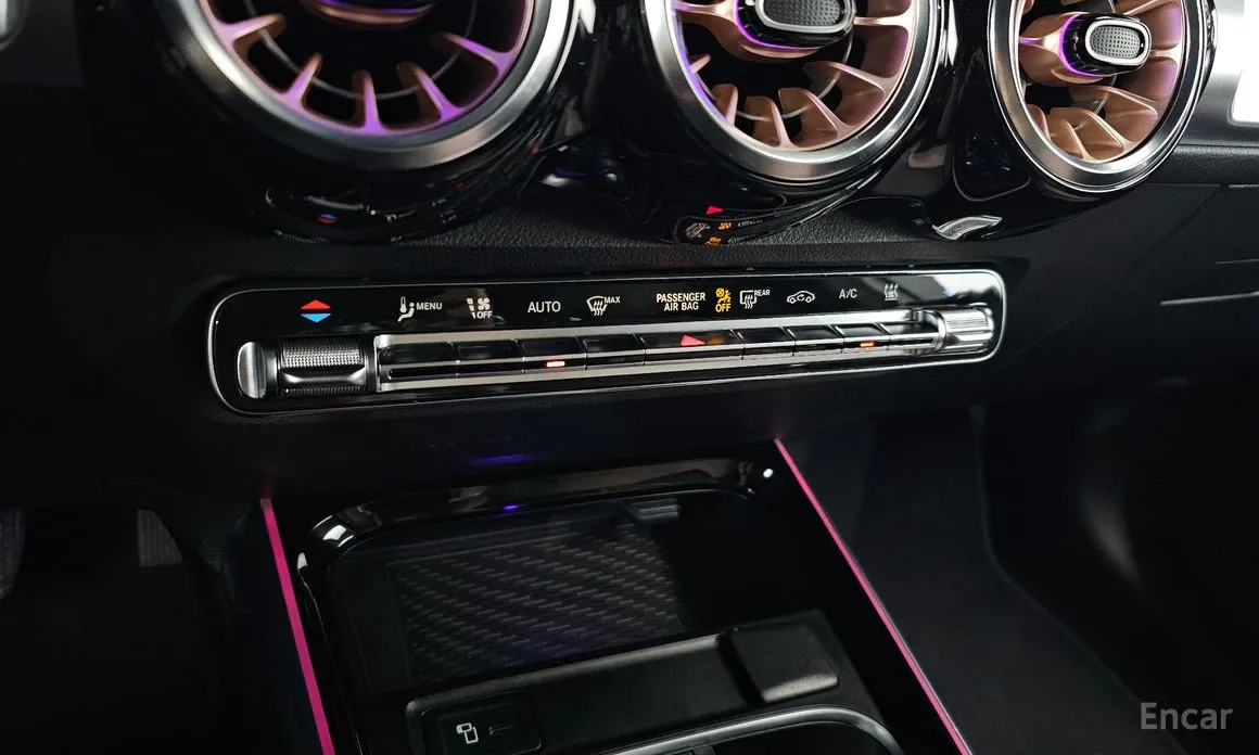 Фото 18 - Mercedes-Benz EQB