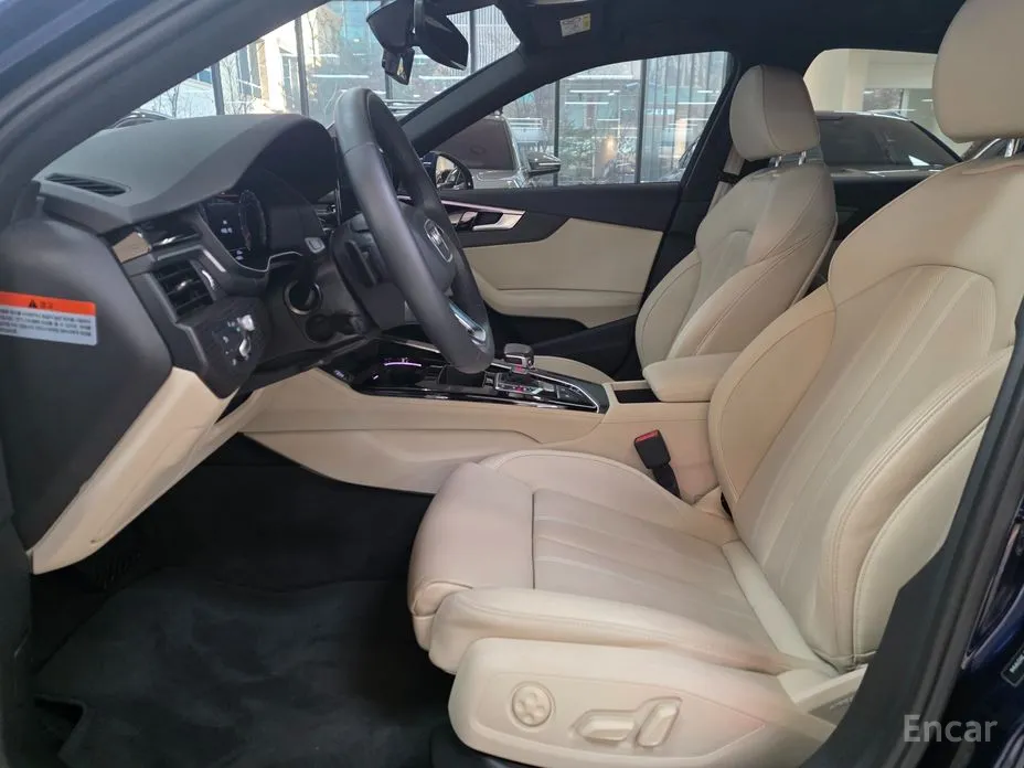 Фото 10 - Audi A4