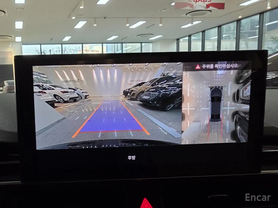 Фото 15 - Audi A4