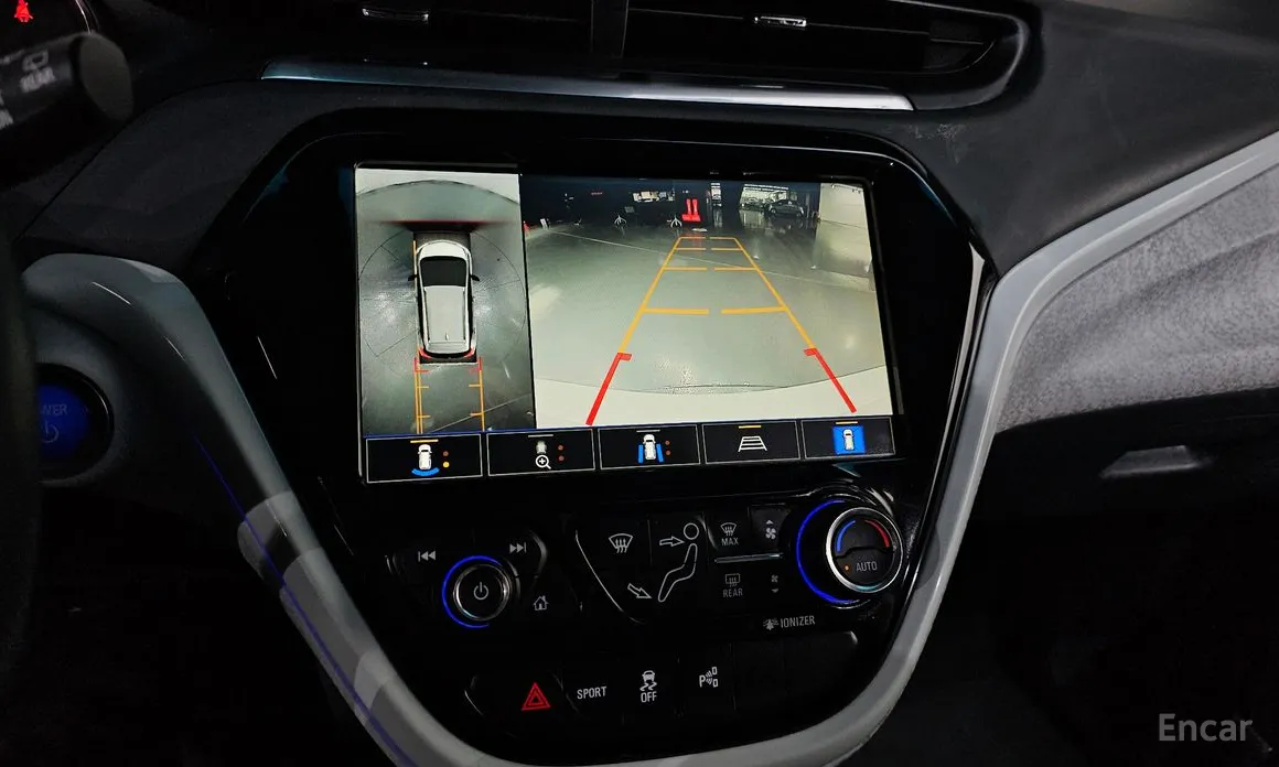 Фото 17 - Chevrolet Bolt EV