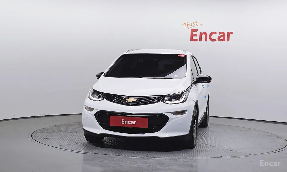 Фото 3 - Chevrolet Bolt EV