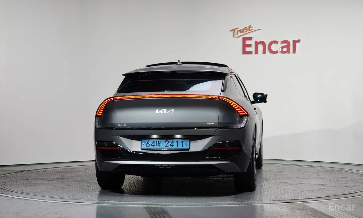 Фото 4 - Kia EV6