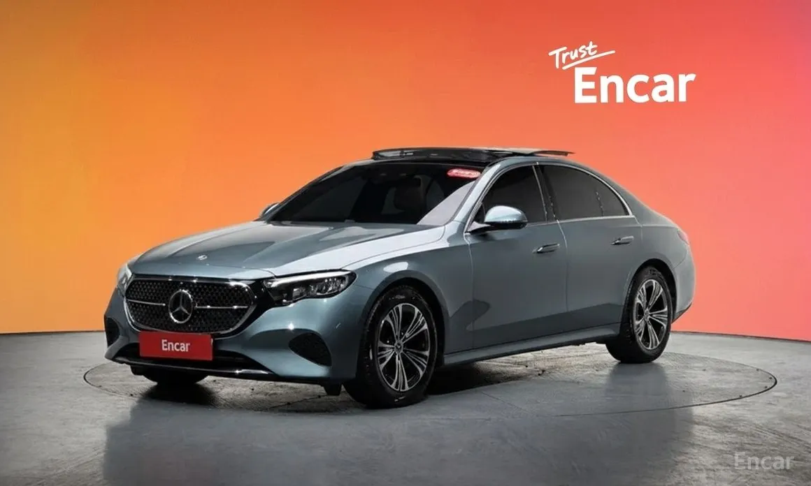 Фото 1 - Mercedes-Benz E-Class