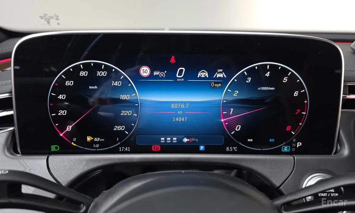 Фото 8 - Mercedes-Benz E-Class