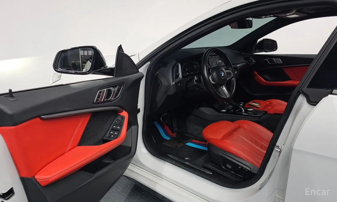 Фото 10 - BMW 2 Series