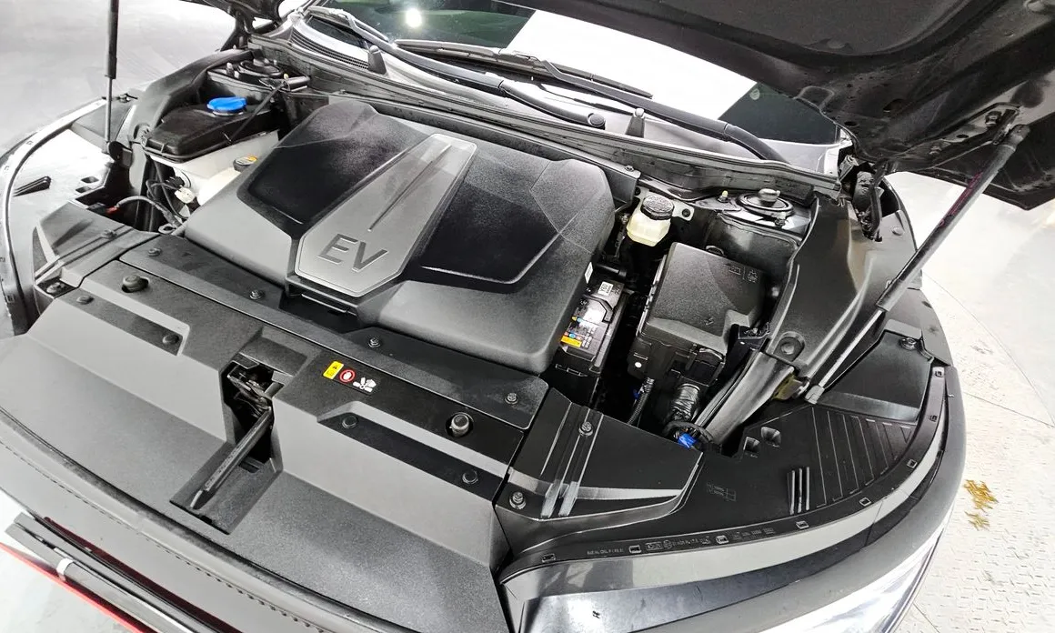 Фото 6 - Kia EV6