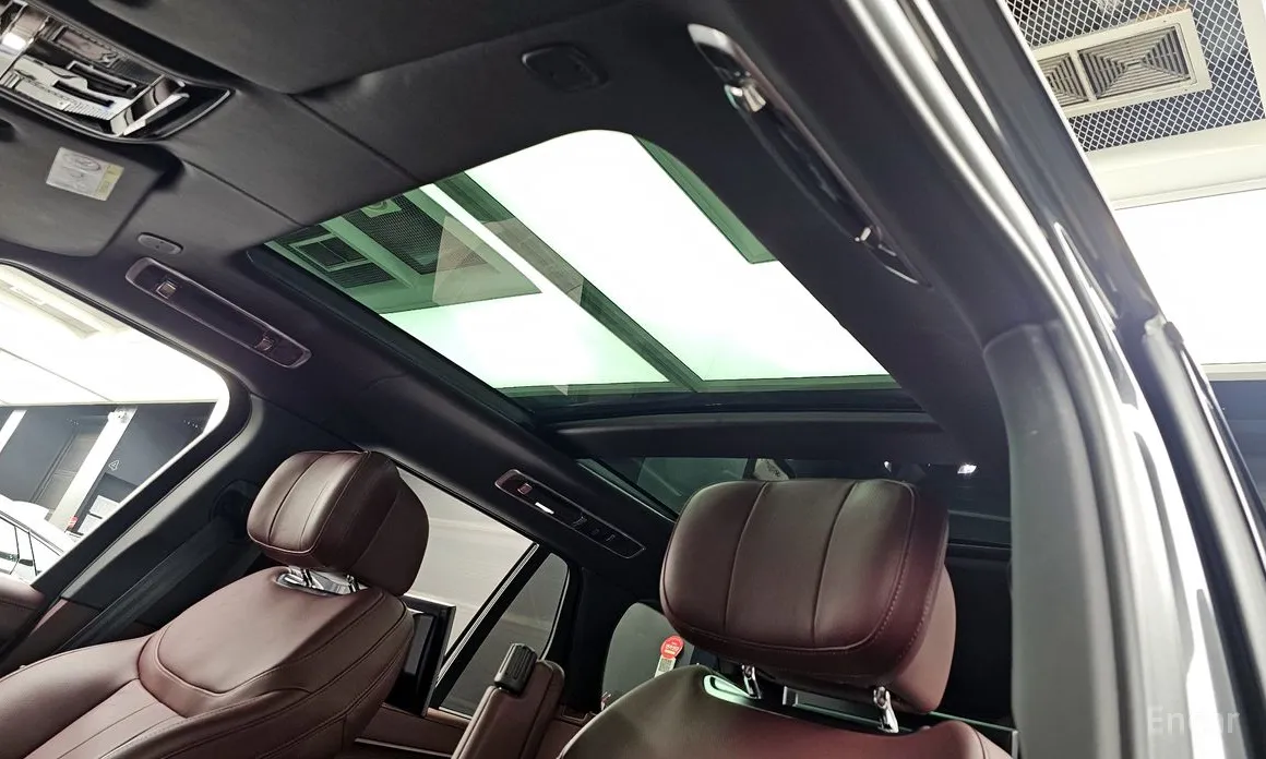 Фото 19 - Land Rover Range Rover