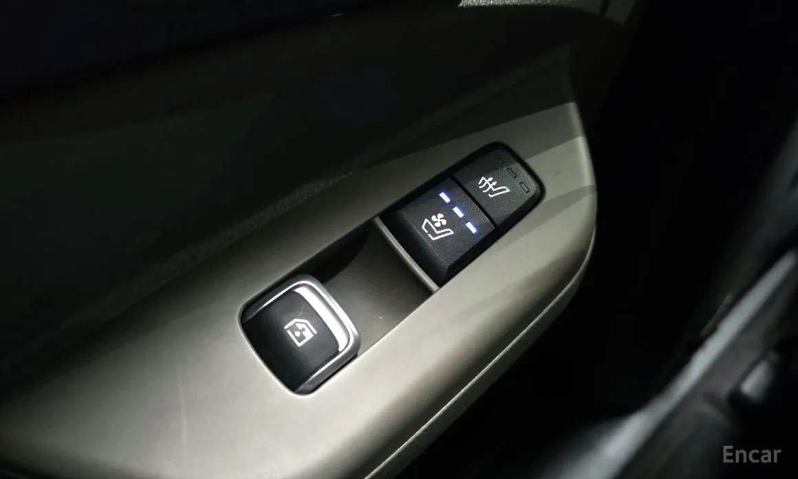 Фото 19 - Kia Carnival