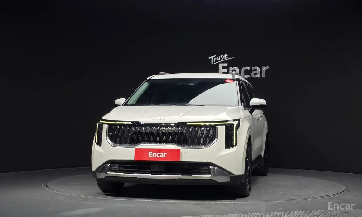 Фото 3 - Kia Carnival