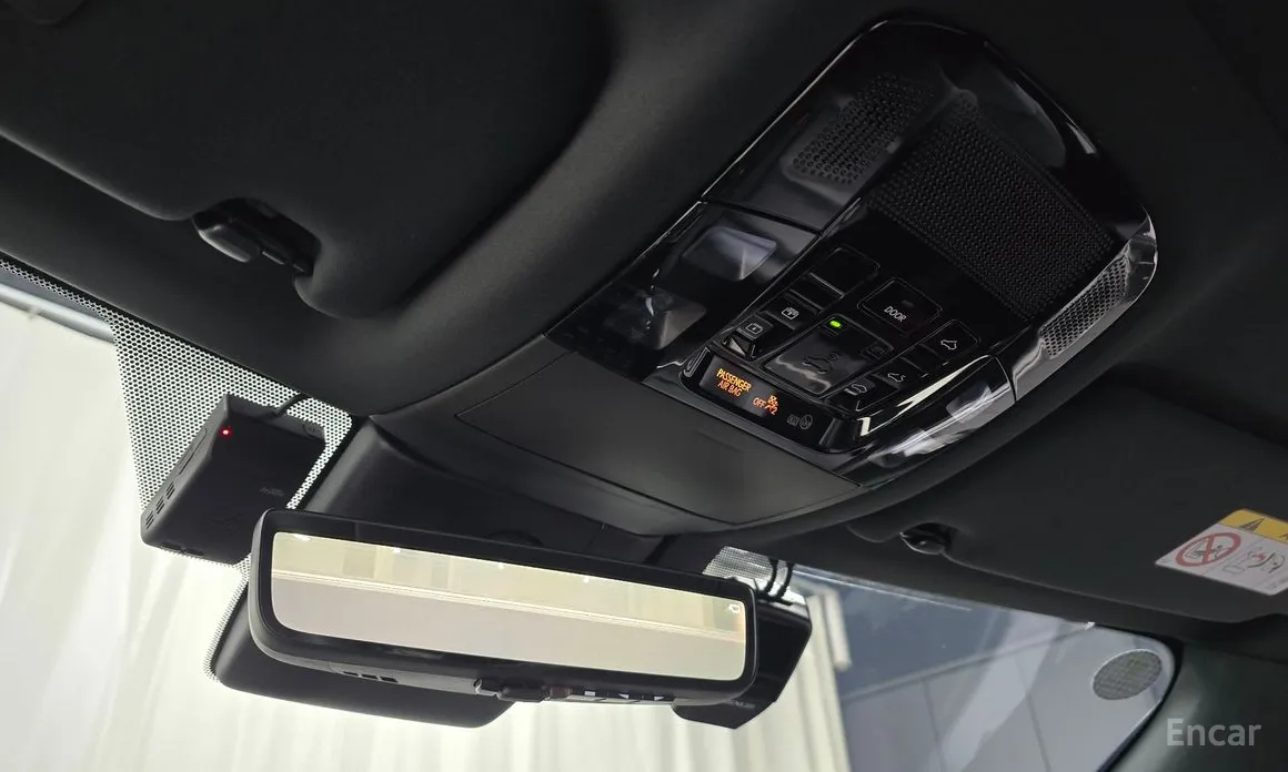 Фото 18 - Lexus RX